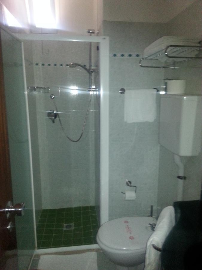 Hotel Tilly Cesena Bagian luar foto